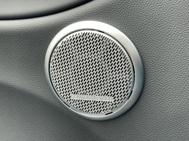 Used 2024 Alfa Romeo Giulia Quadrifoglio image 30