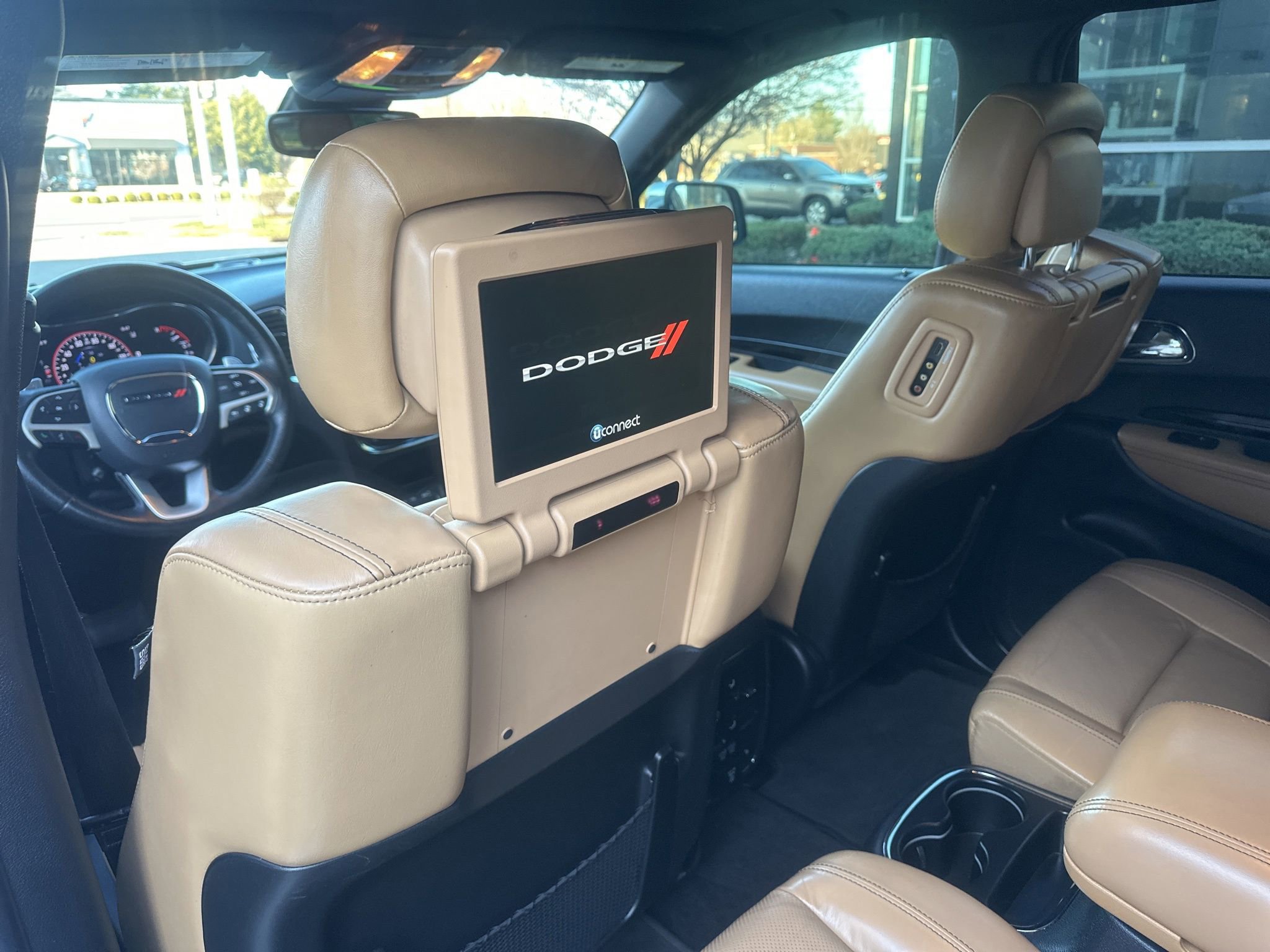 Used 2017 Dodge Durango Citadel w/ Premium Entertainment Group image 28