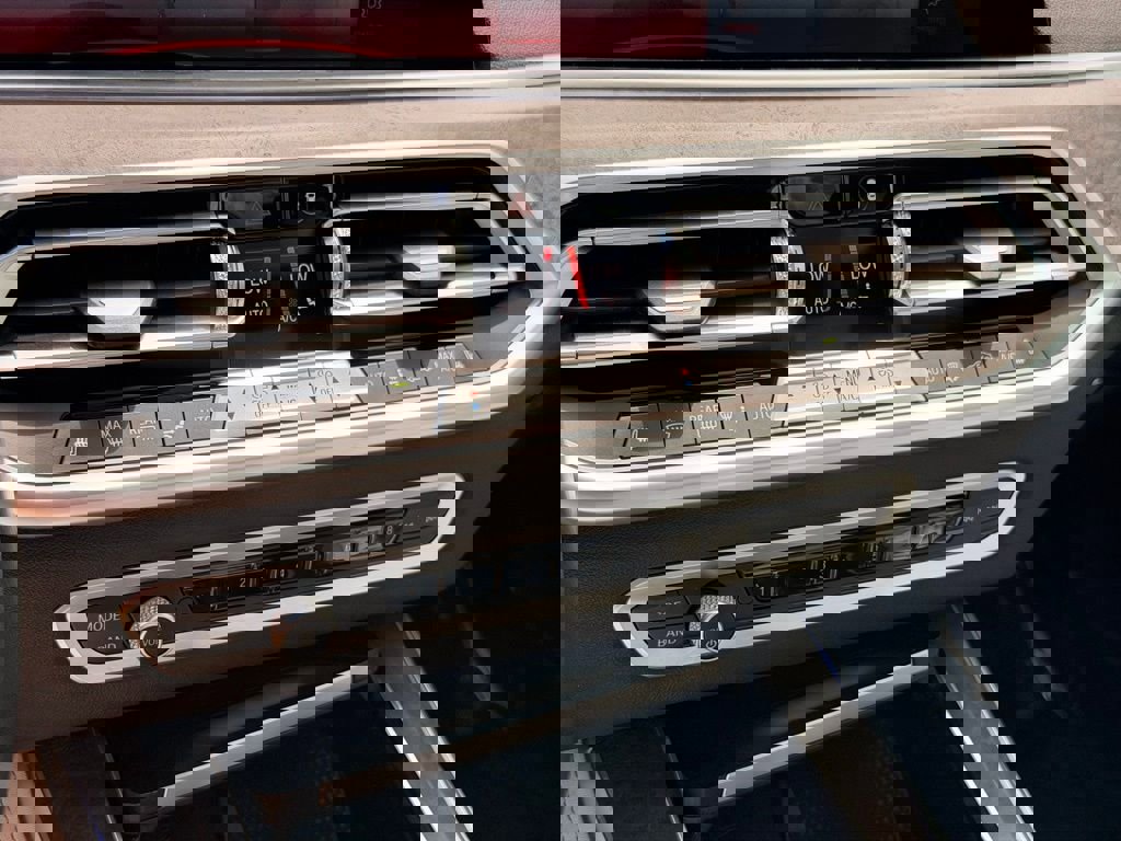 Used 2023 BMW X5 xDrive40i w/ Premium Package image 38