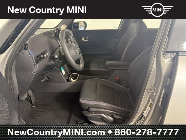 New 2026 MINI Cooper 4-Door Hardtop image 11