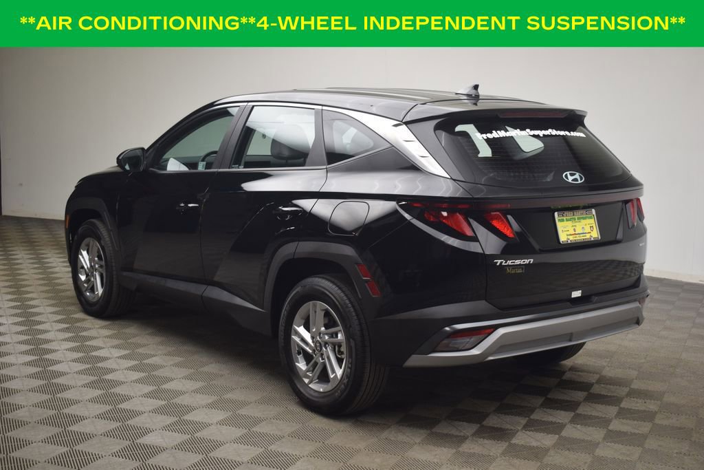 Used 2025 Hyundai Tucson SE image 6