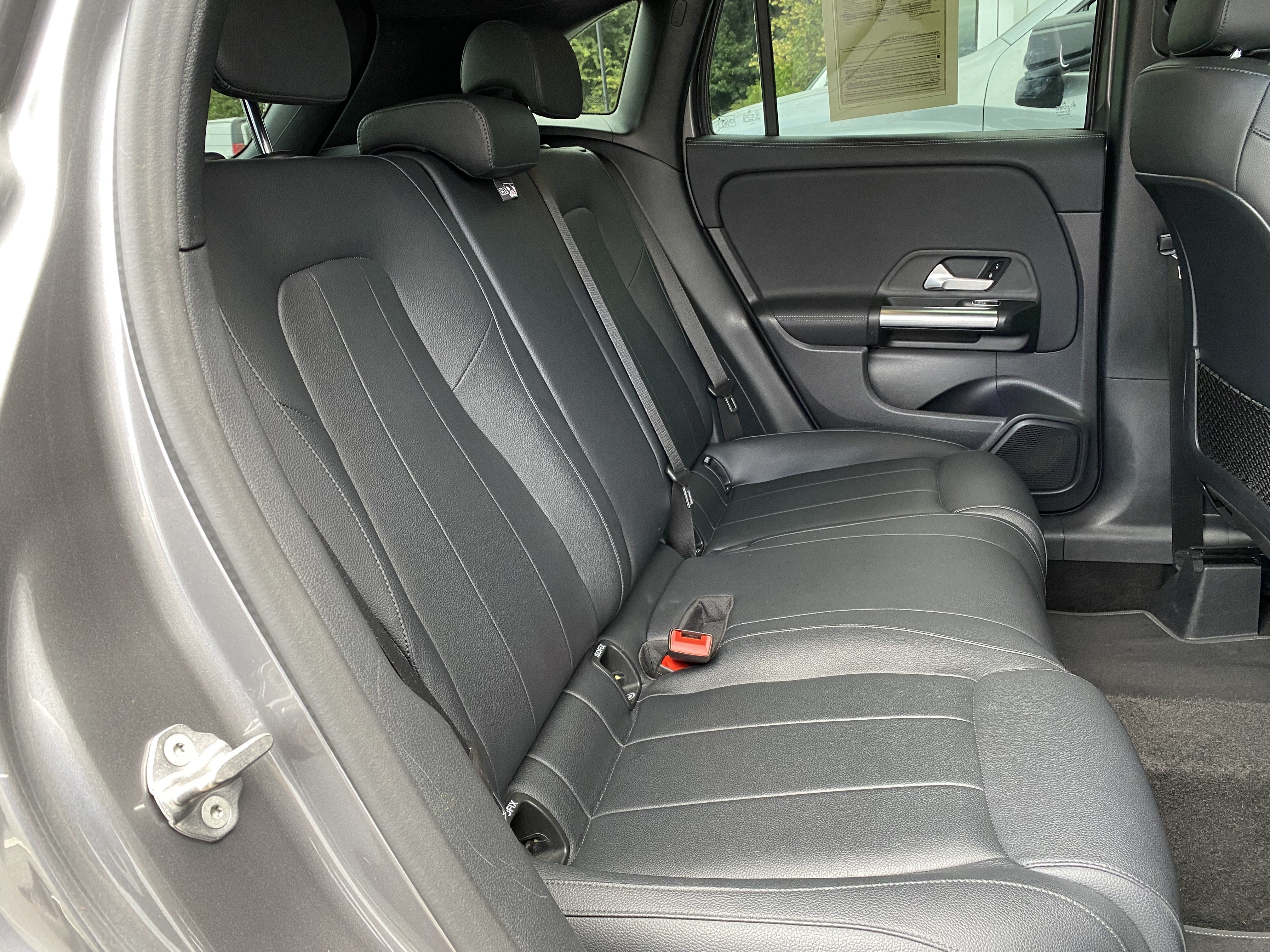 Used 2022 Mercedes-Benz GLA 250 4MATIC image 36