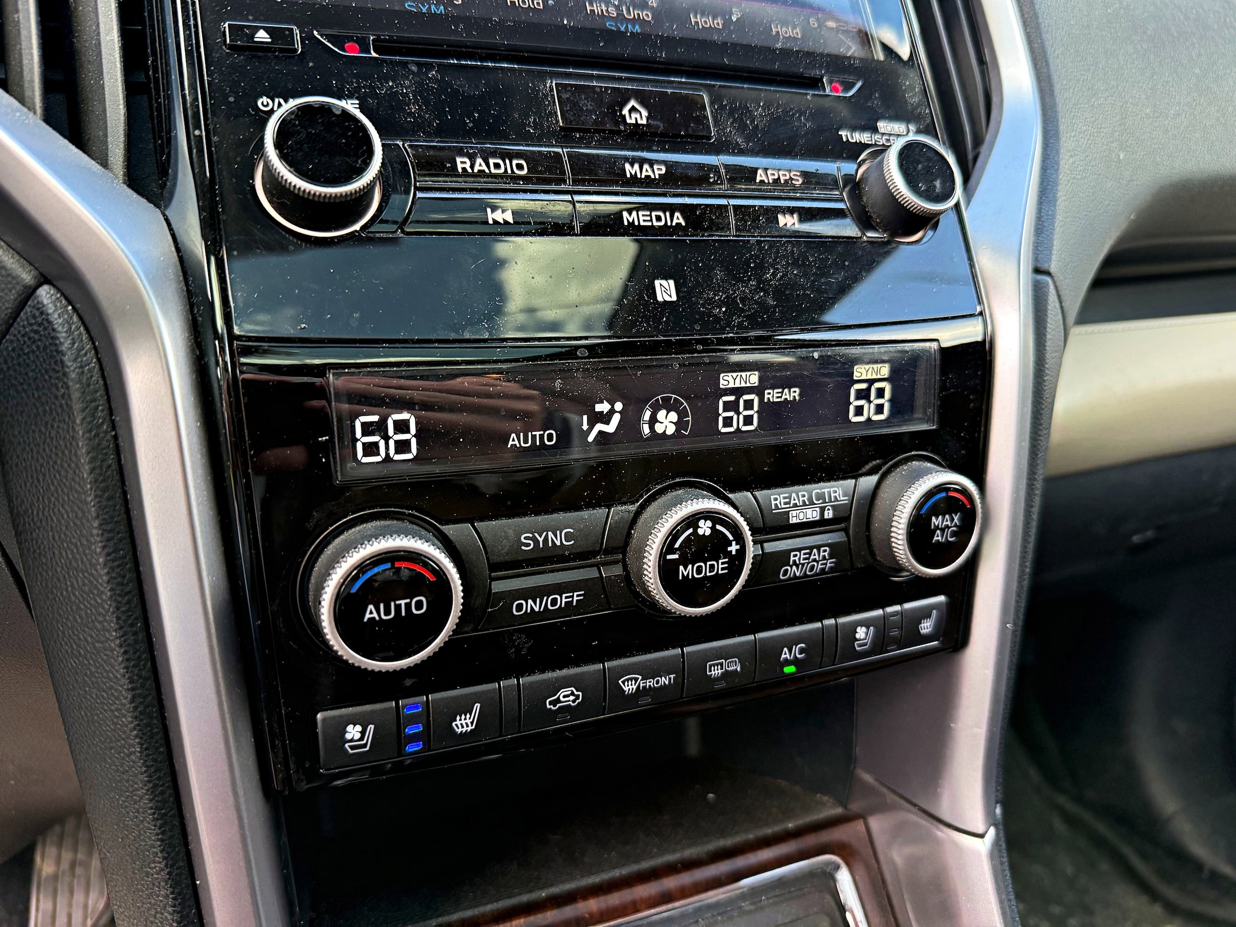 Used 2019 Subaru Ascent Touring AWD/4WD image 18
