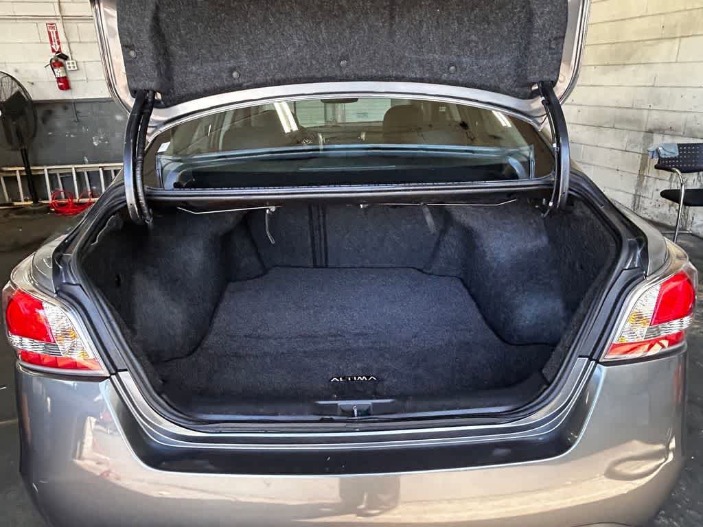 Used 2015 Nissan Altima 2.5 SL w/ Technology Package FWD image 20
