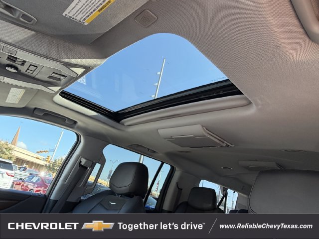 Used 2019 Cadillac Escalade ESV Premium Luxury AWD/4WD image 32