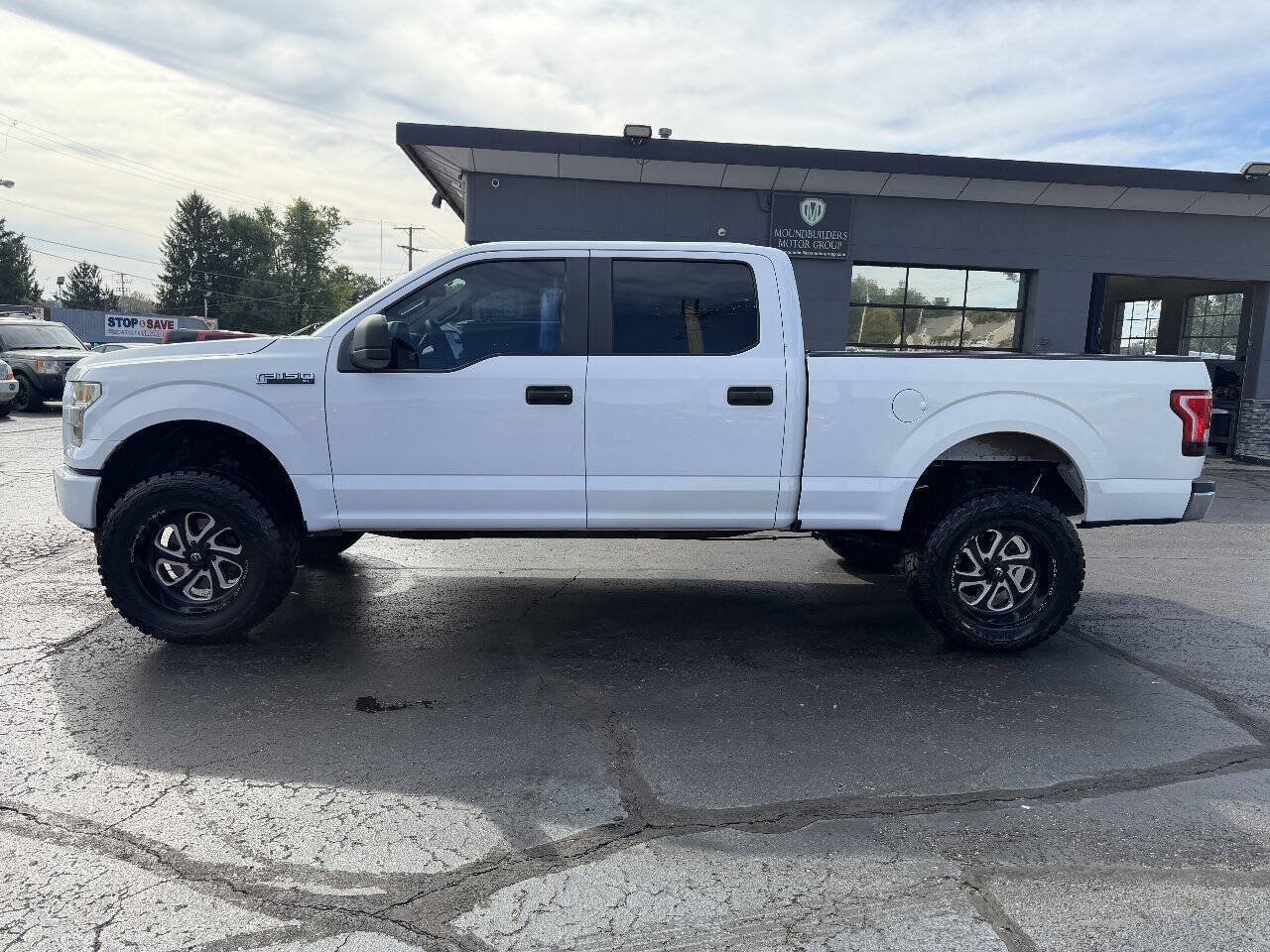 Used 2016 Ford F150 XL w/ Equipment Group 101A Mid RWD image 3