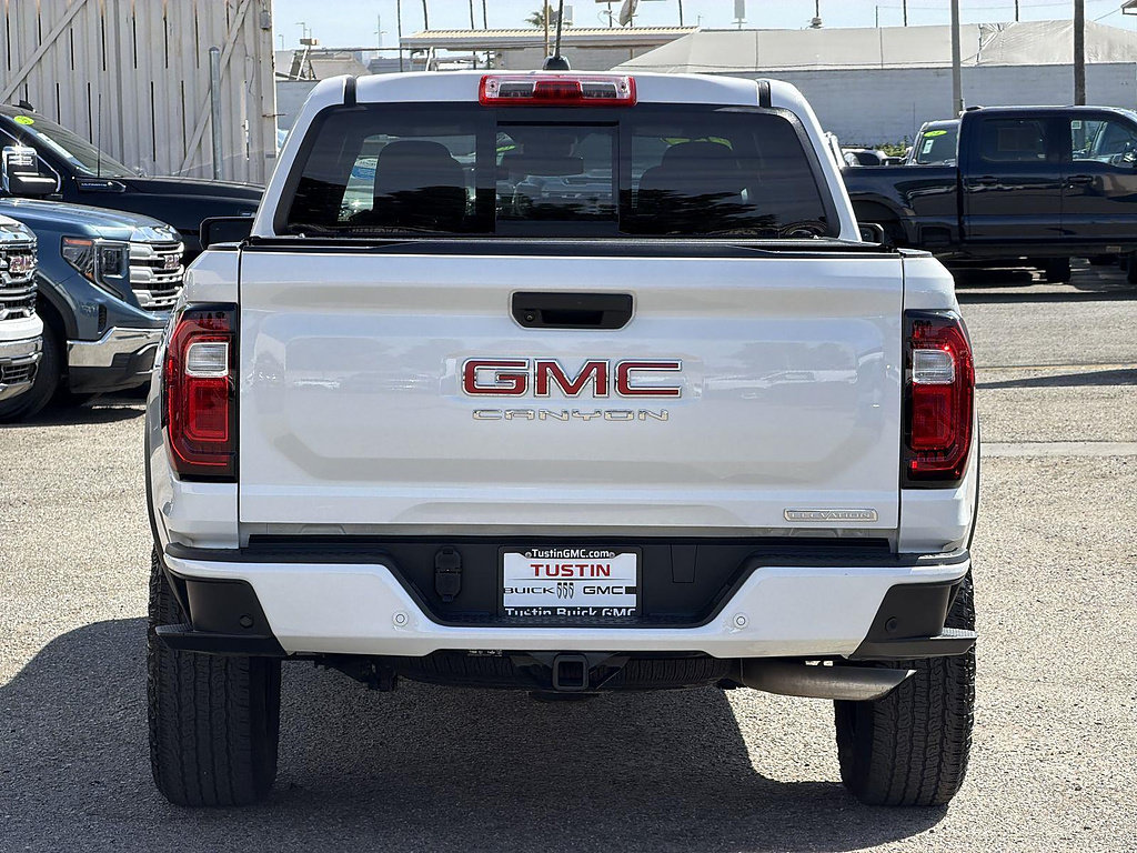 Used 2025 GMC Canyon Elevation AWD/4WD image 6