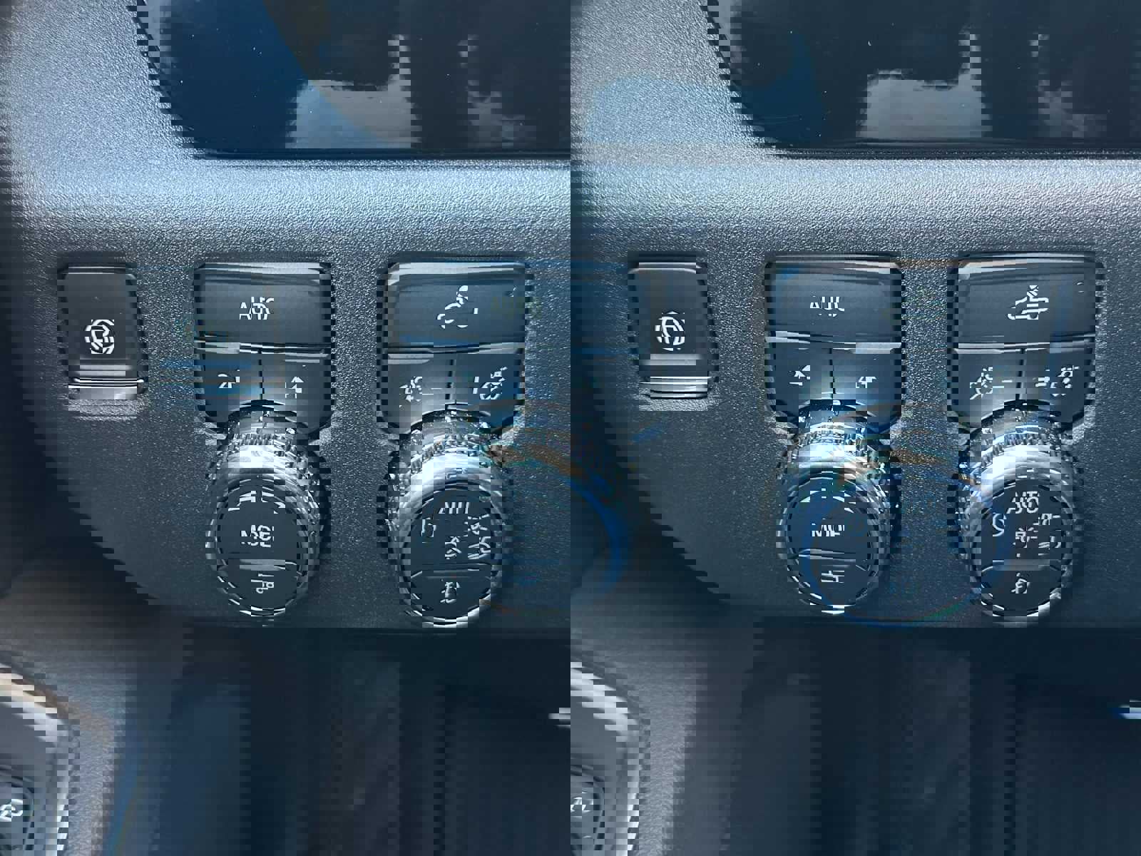 Certified 2025 GMC Sierra 1500 Elevation image 31