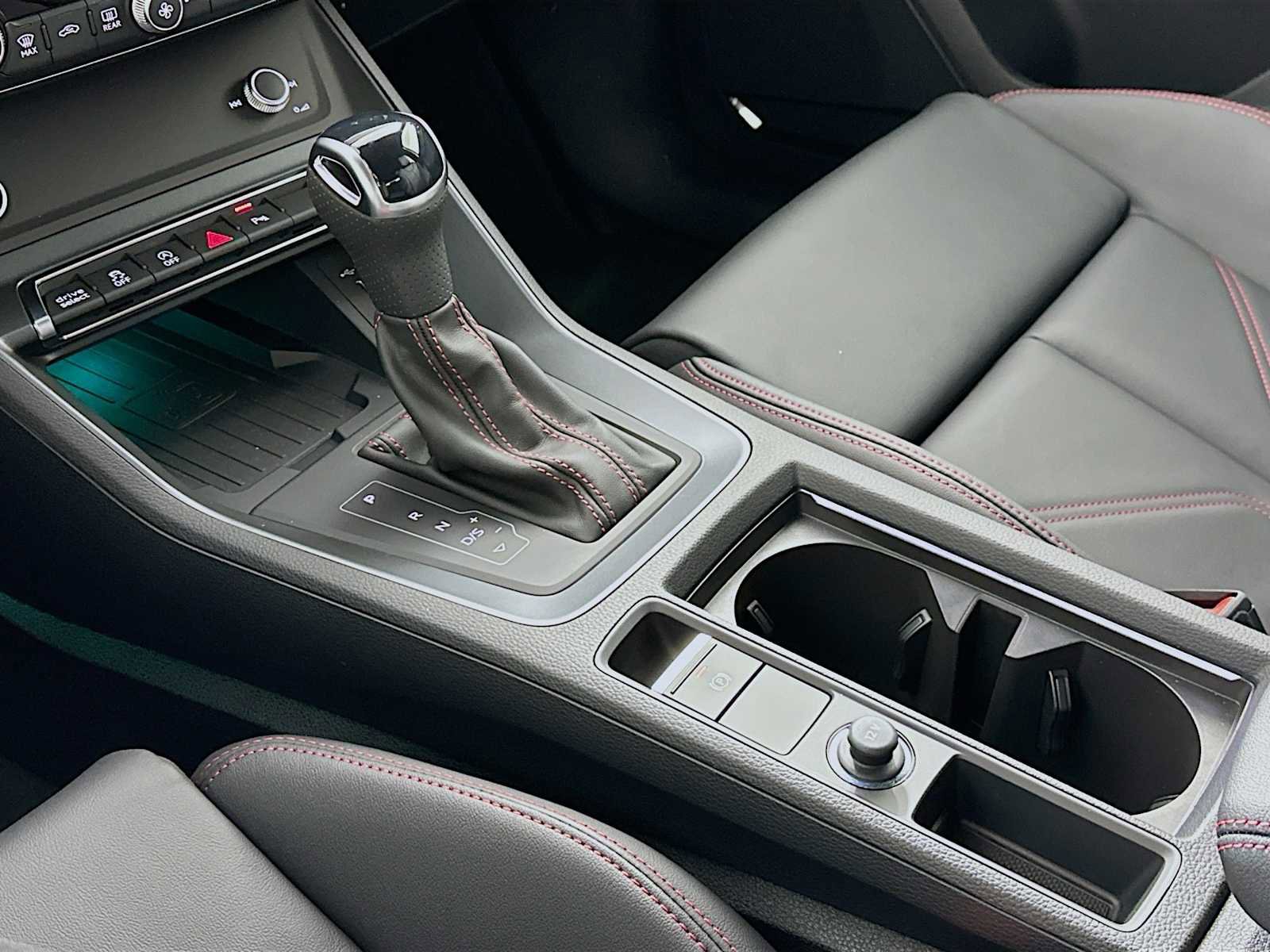 New 2025 Audi Q3 2.0T Premium Plus image 15