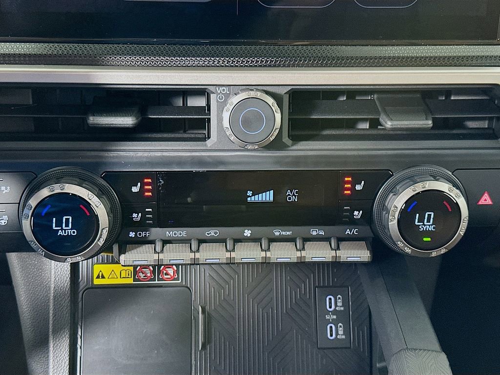 Used 2025 Toyota 4Runner Limited image 15