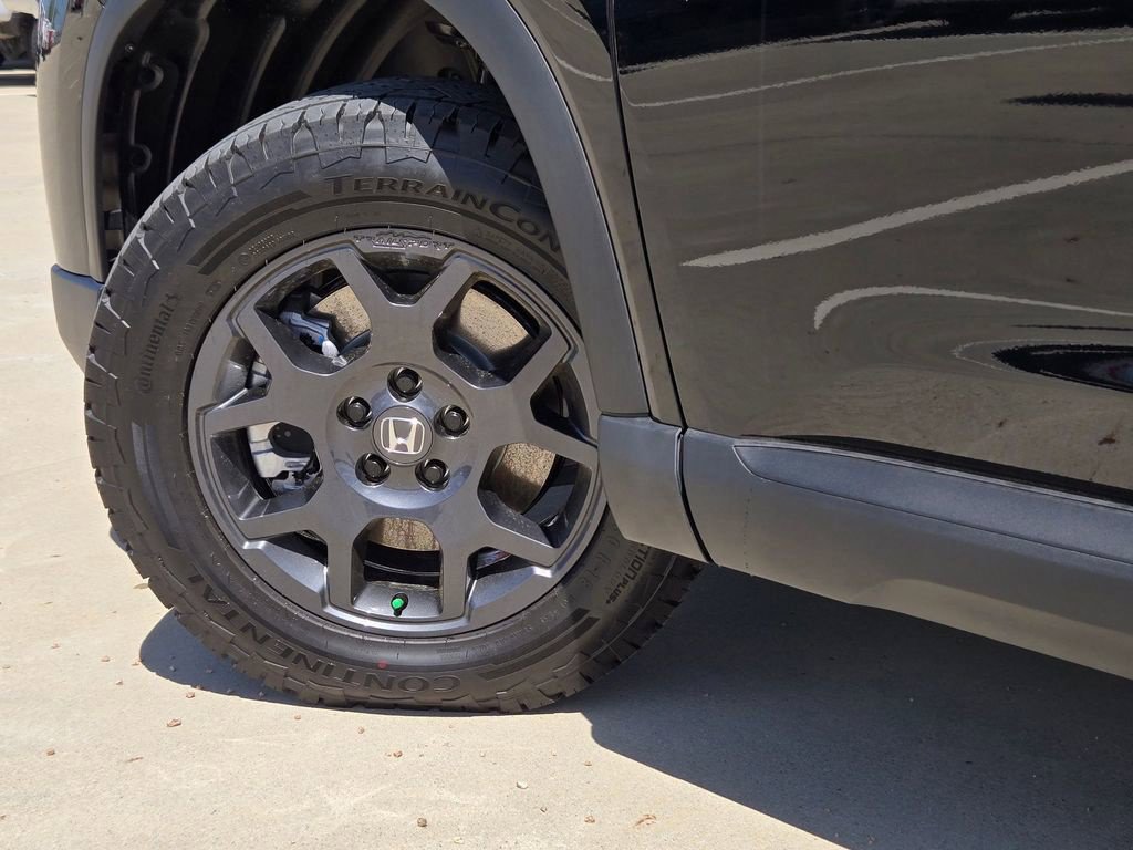 New 2026 Honda Pilot TrailSport image 9
