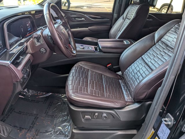 Used 2021 Cadillac Escalade Sport Platinum w/ LPO, ONYX Package RWD image 15