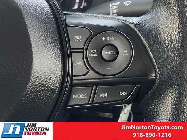 Used 2026 Toyota Corolla LE FWD image 28