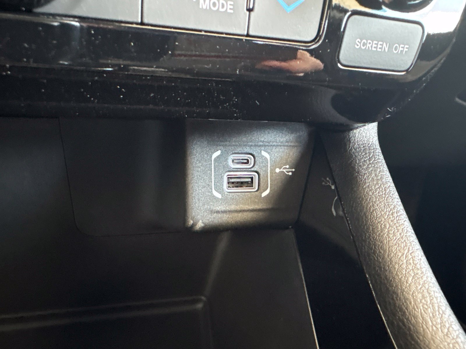 New 2026 Jeep Compass Limited AWD/4WD image 24