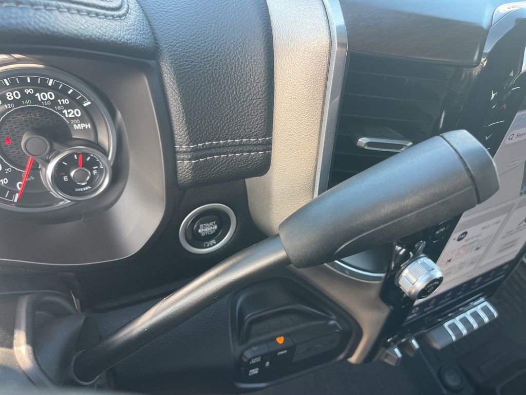 Used 2024 RAM 2500 Laramie image 20