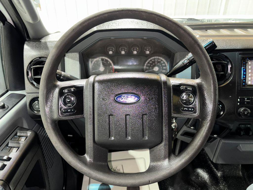 Used 2014 Ford F250 XL w/ Power Equipment Group AWD/4WD image 18