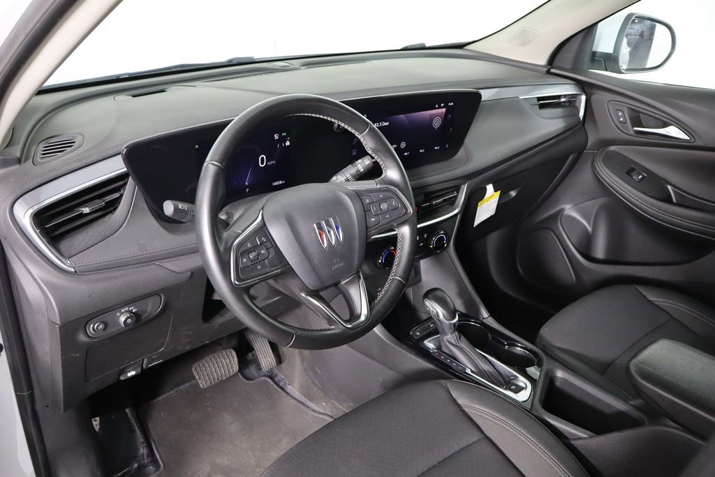 Used 2024 Buick Encore GX Preferred image 24