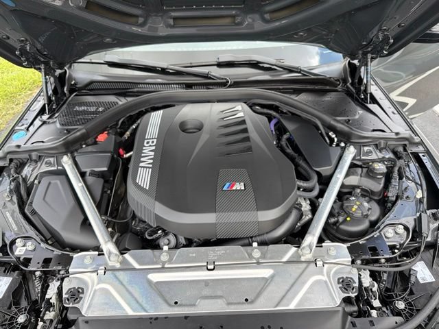 Used 2026 BMW M440i Convertible w/ Premium Package RWD image 31