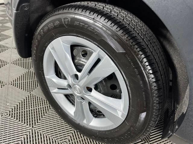 Certified 2025 Nissan Kicks Play S FWD image 16