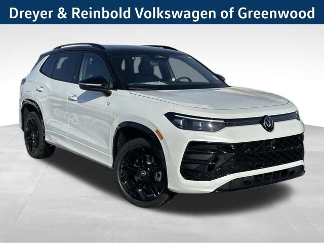 New 2026 Volkswagen Tiguan SE R-Line image 1