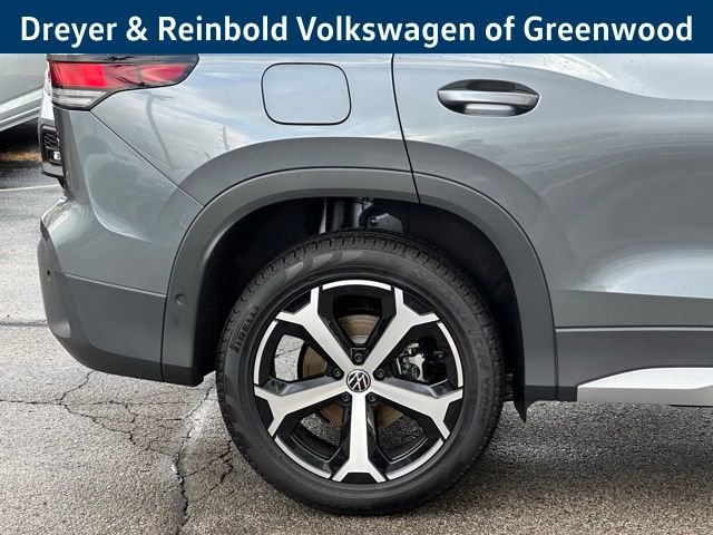 New 2026 Volkswagen Tiguan SE image 9