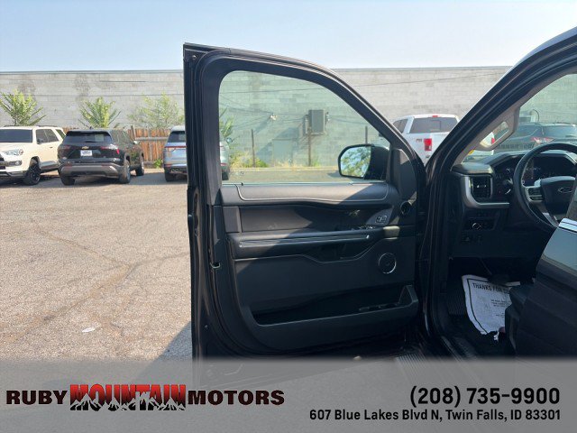 Used 2024 Ford Expedition XLT AWD/4WD image 23