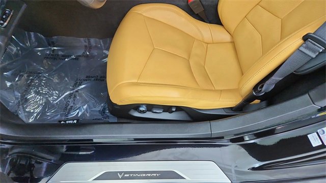 Used 2024 Chevrolet Corvette Stingray w/ Stealth Interior Trim Package image 25