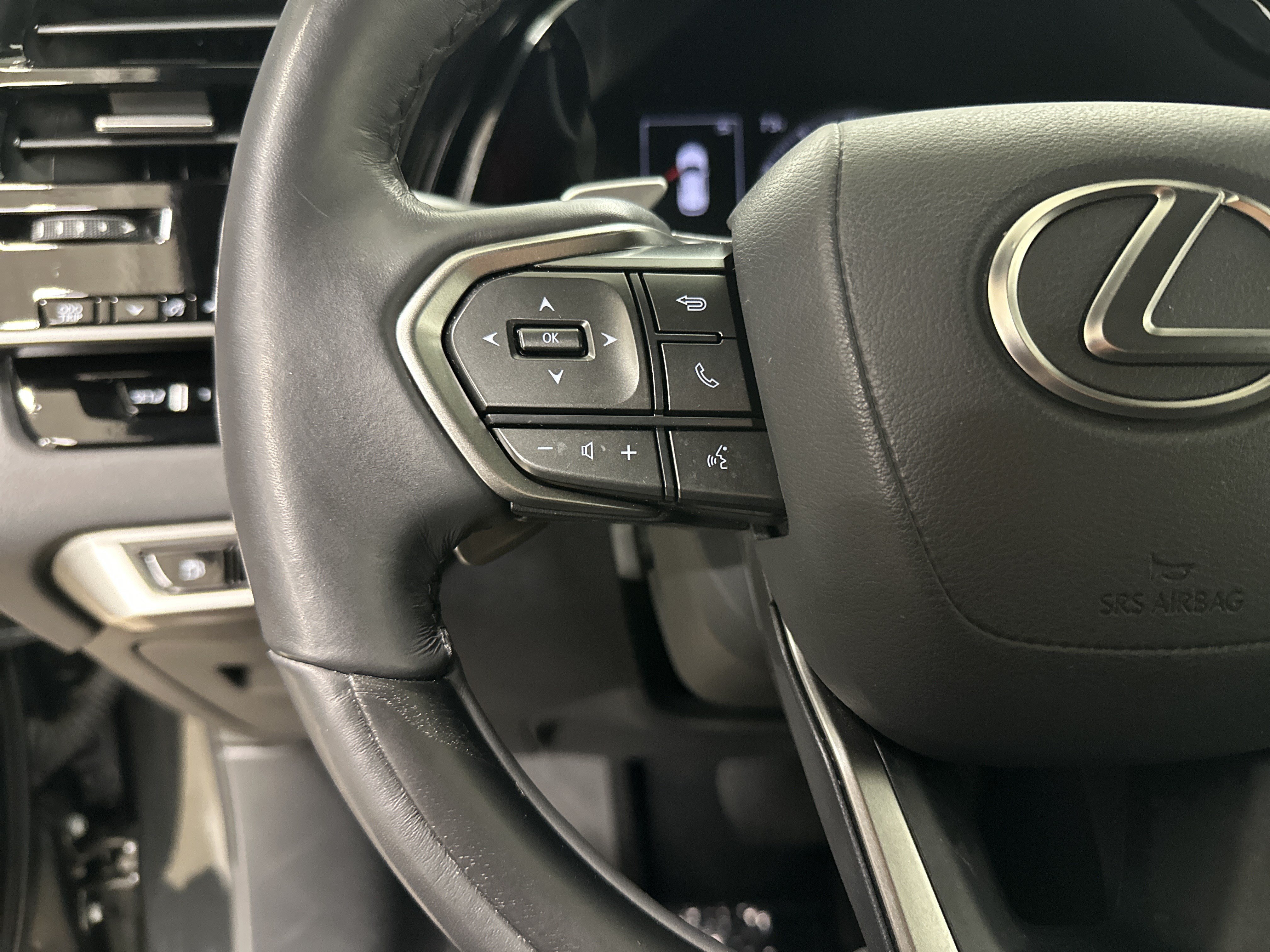 Certified 2024 Lexus RX 350 Premium w/ Accessory Package (K3) AWD/4WD image 19