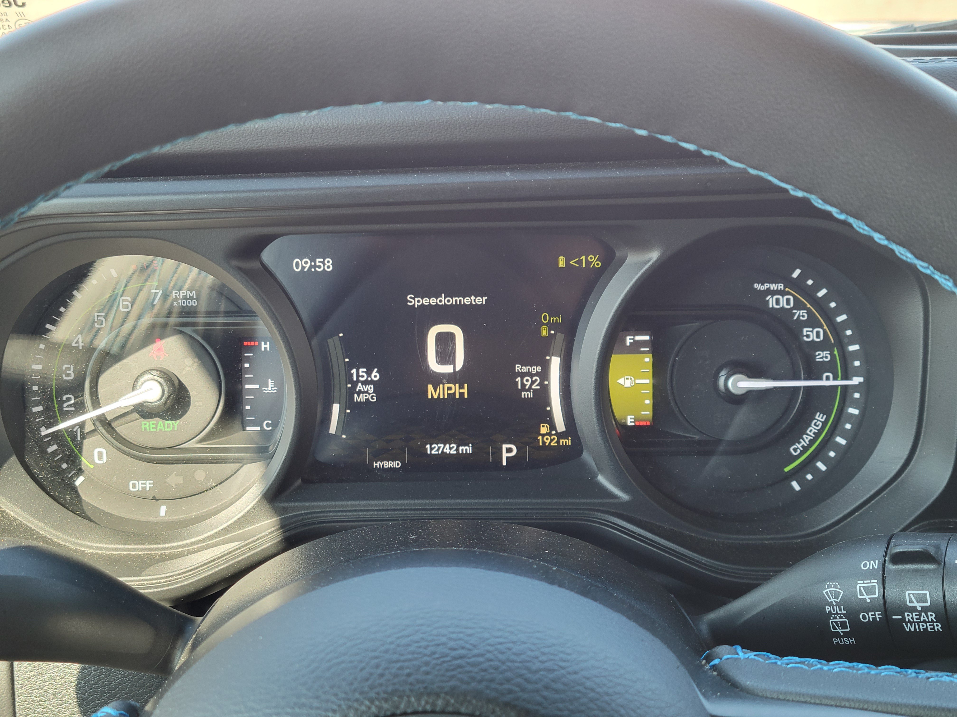 Used 2025 Jeep Wrangler Unlimited Rubicon 4xe w/ Convenience Group AWD/4WD image 9