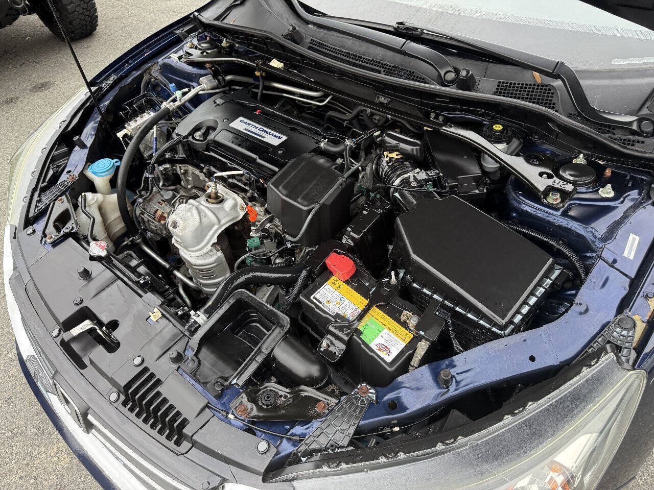 Used 2015 Honda Accord Sport image 27