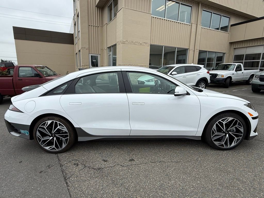 Certified 2025 Hyundai Ioniq 6 Limited RWD image 2