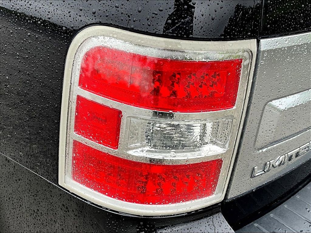 Used 2019 Ford Flex Limited image 30