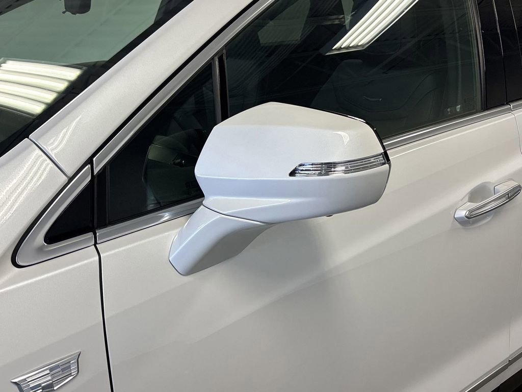 New 2025 Cadillac XT5 Premium Luxury w/ Technology Package image 8