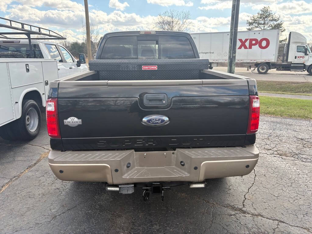 Used 2013 Ford F250 King Ranch w/ King Ranch w/Chrome Pkg AWD/4WD image 10