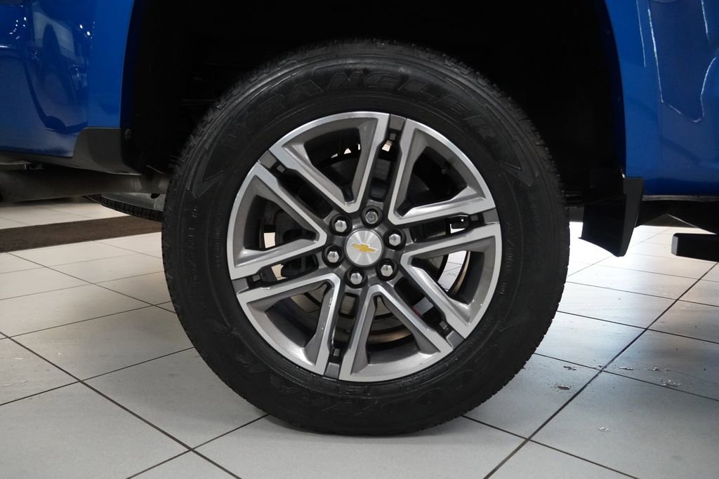 Used 2021 Chevrolet Colorado W/T w/ Custom Special Edition AWD/4WD image 28