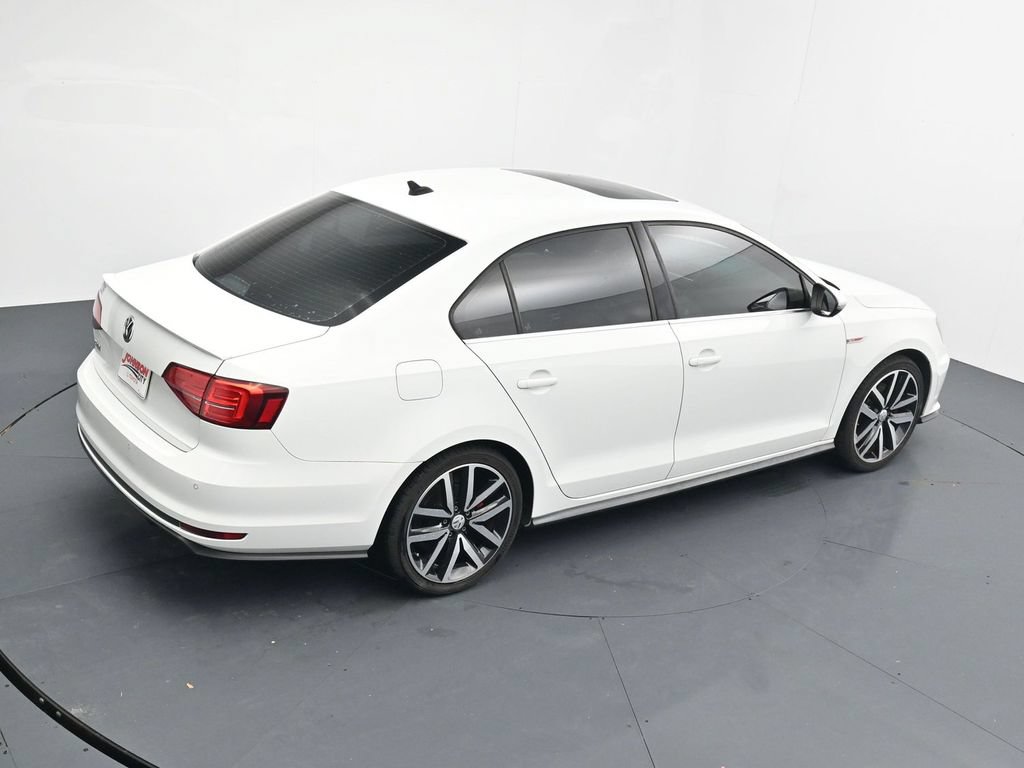 Used 2018 Volkswagen Jetta GLI FWD image 31