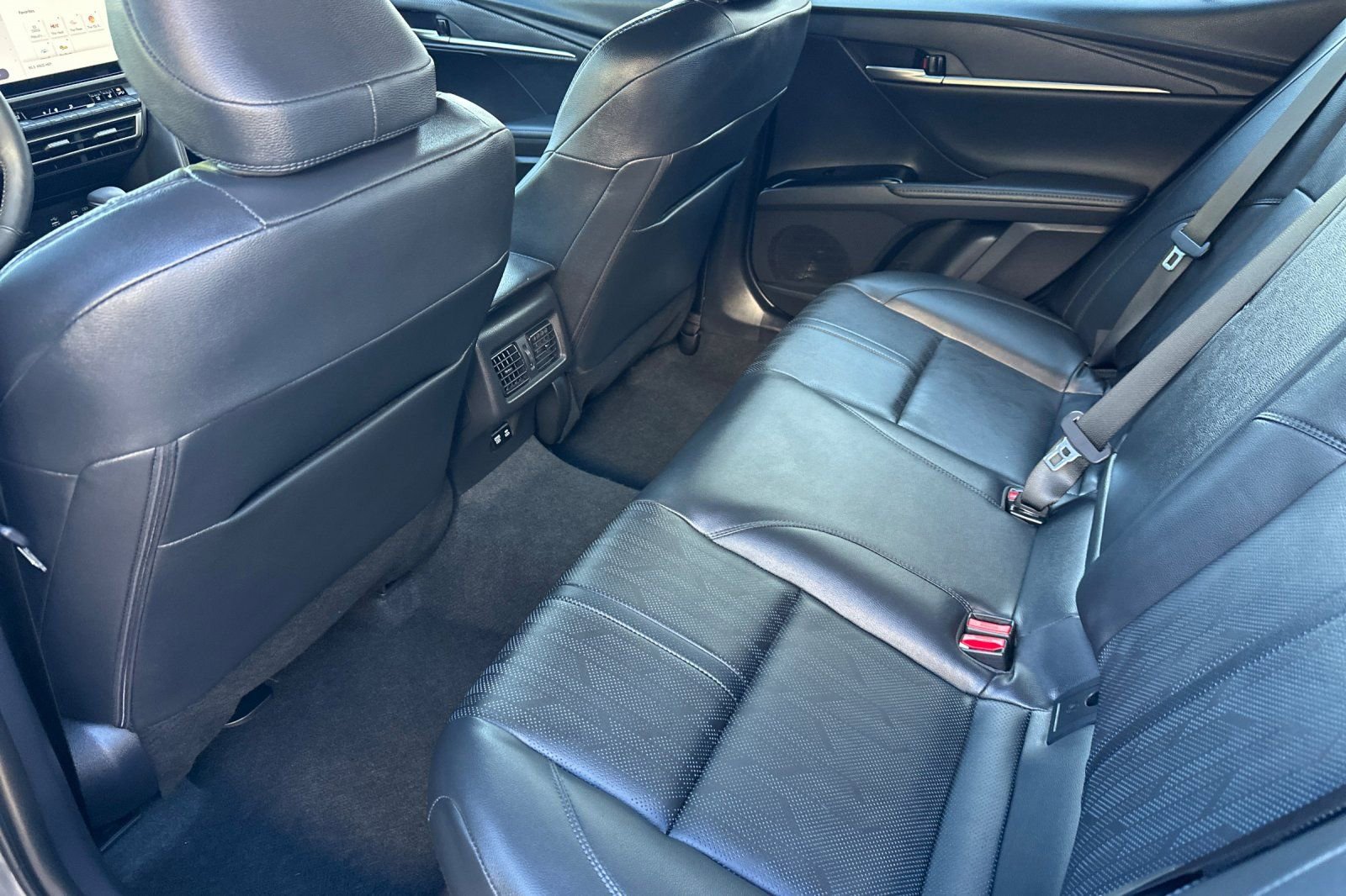 Certified 2025 Toyota Camry XSE FWD image 15