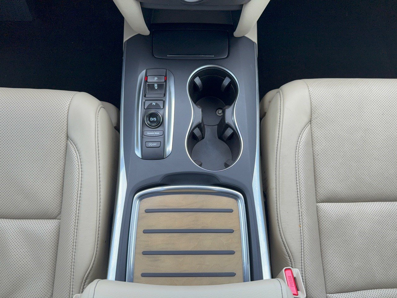 Used 2020 Acura MDX w/ Technology Package FWD image 22