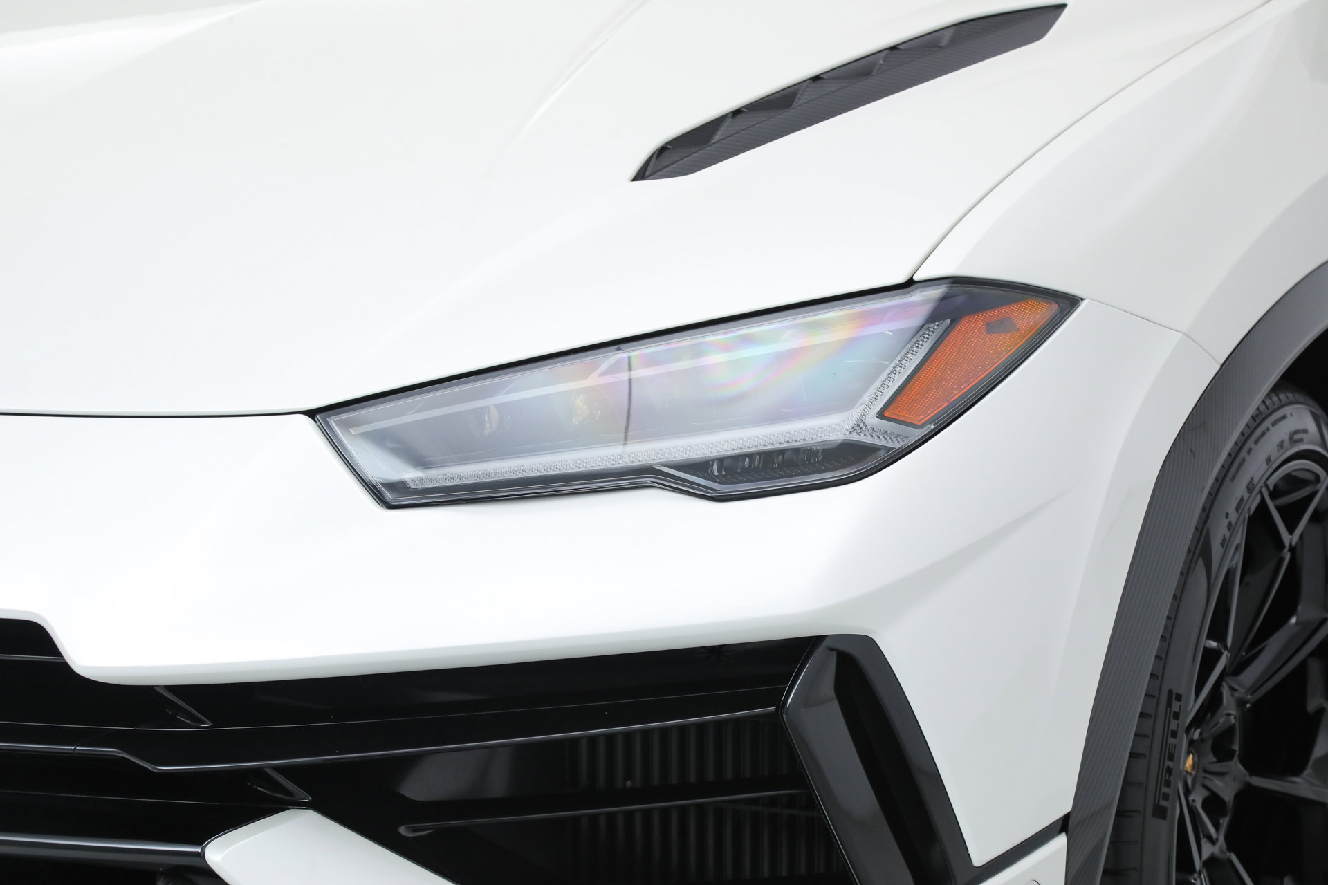 Used 2023 Lamborghini Urus Performante image 13