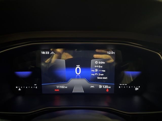 Used 2024 Volkswagen Jetta Sport image 24