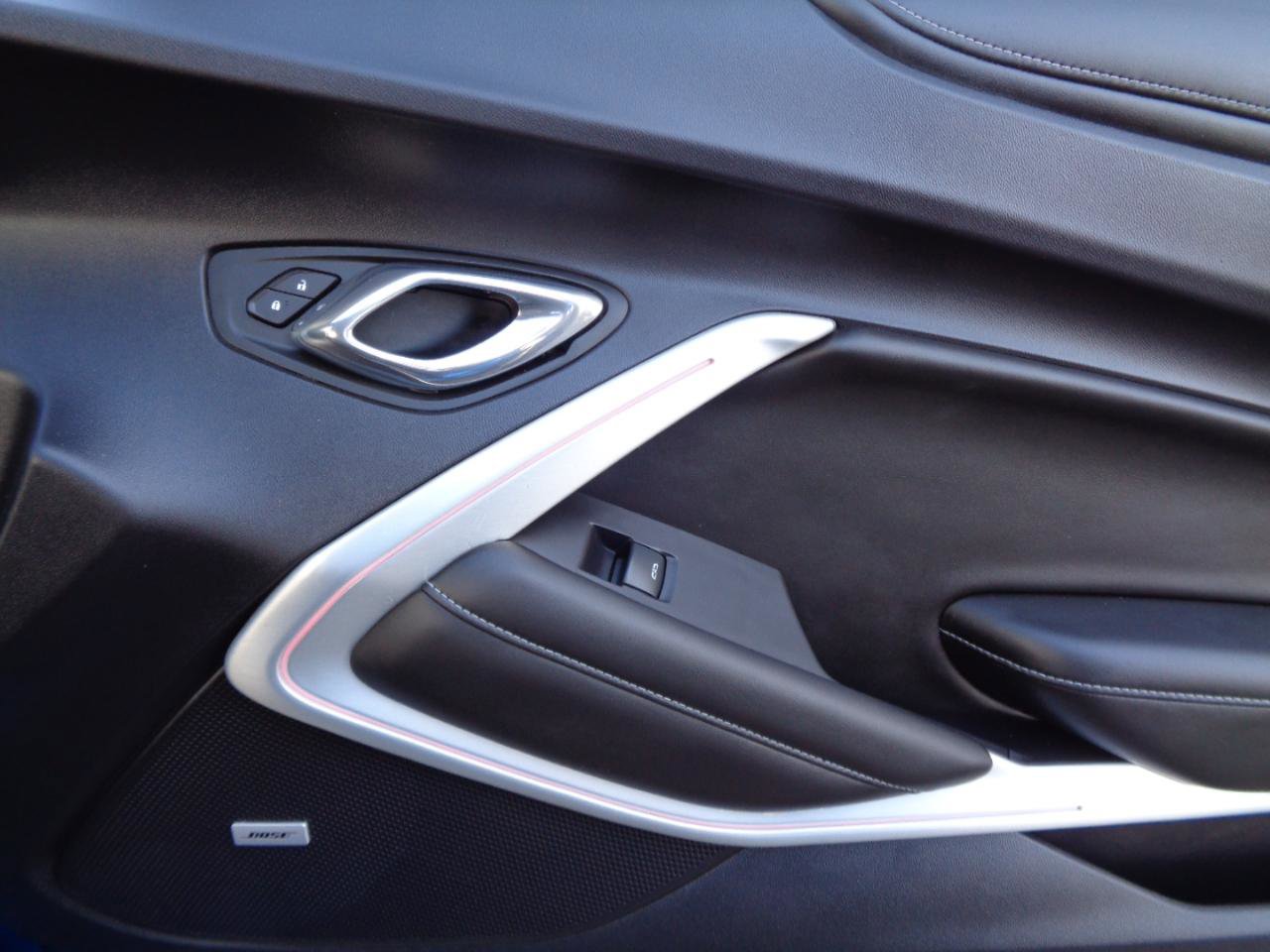 Used 2016 Chevrolet Camaro SS image 29