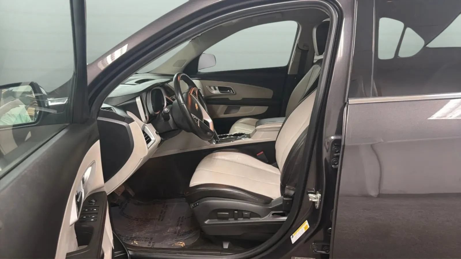 Used 2015 Chevrolet Equinox LTZ AWD/4WD image 20