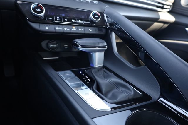 Used 2024 Hyundai Elantra SEL w/ Convenience Package image 23