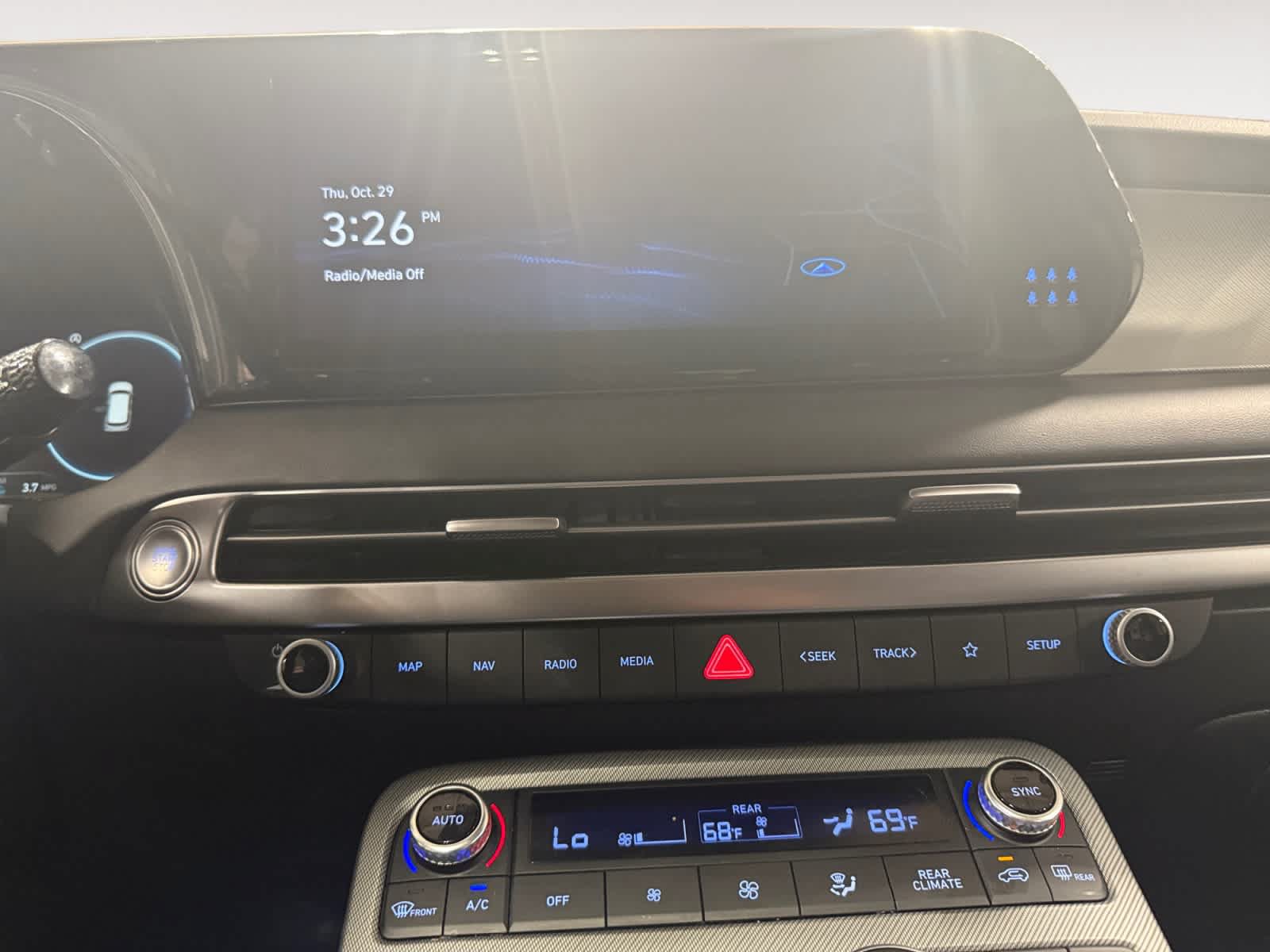 Used 2023 Hyundai Palisade SEL FWD image 12