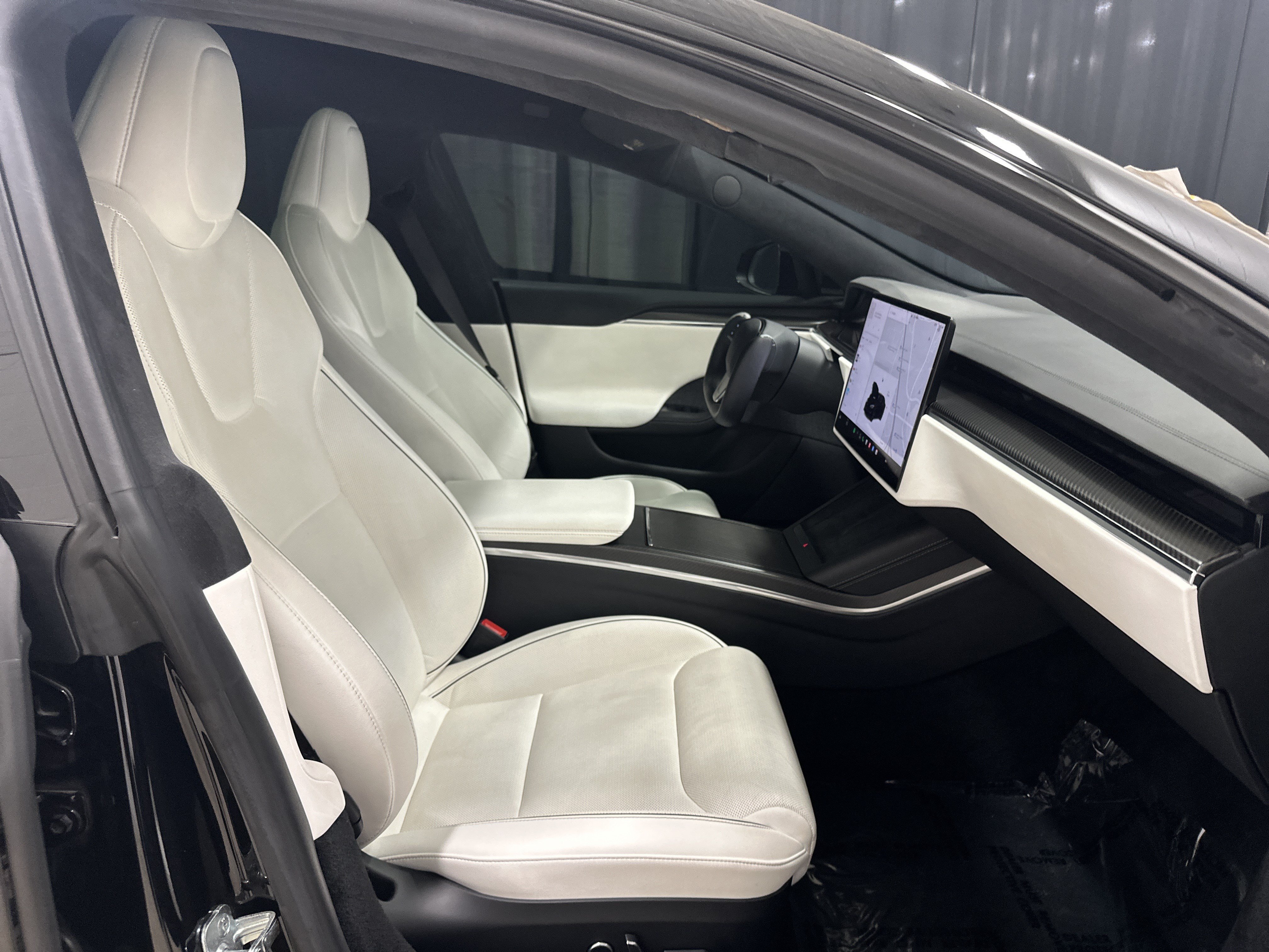 Used 2021 Tesla Model S Plaid AWD/4WD image 34