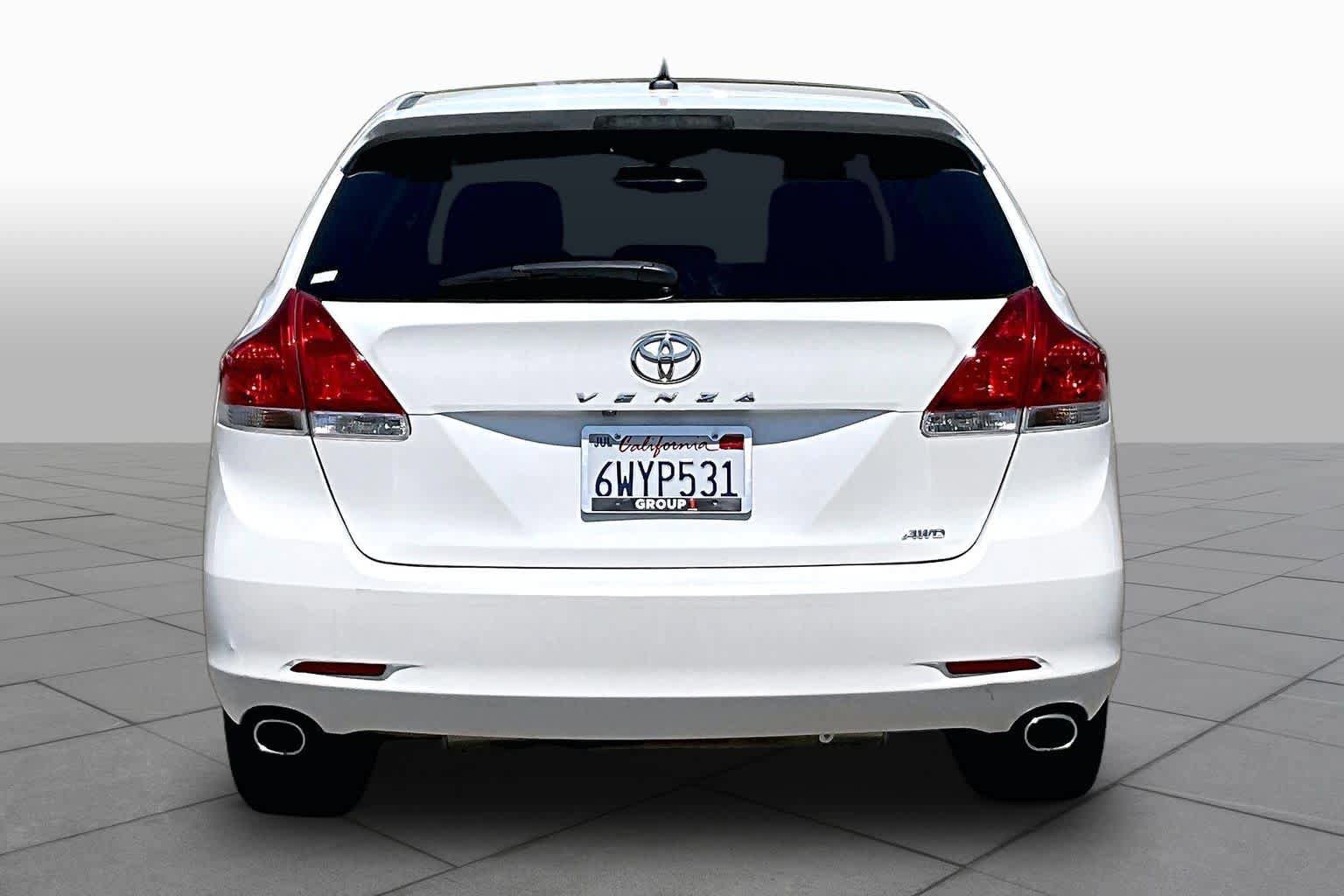 Used 2011 Toyota Venza AWD w/ Premium Pkg #2 image 4