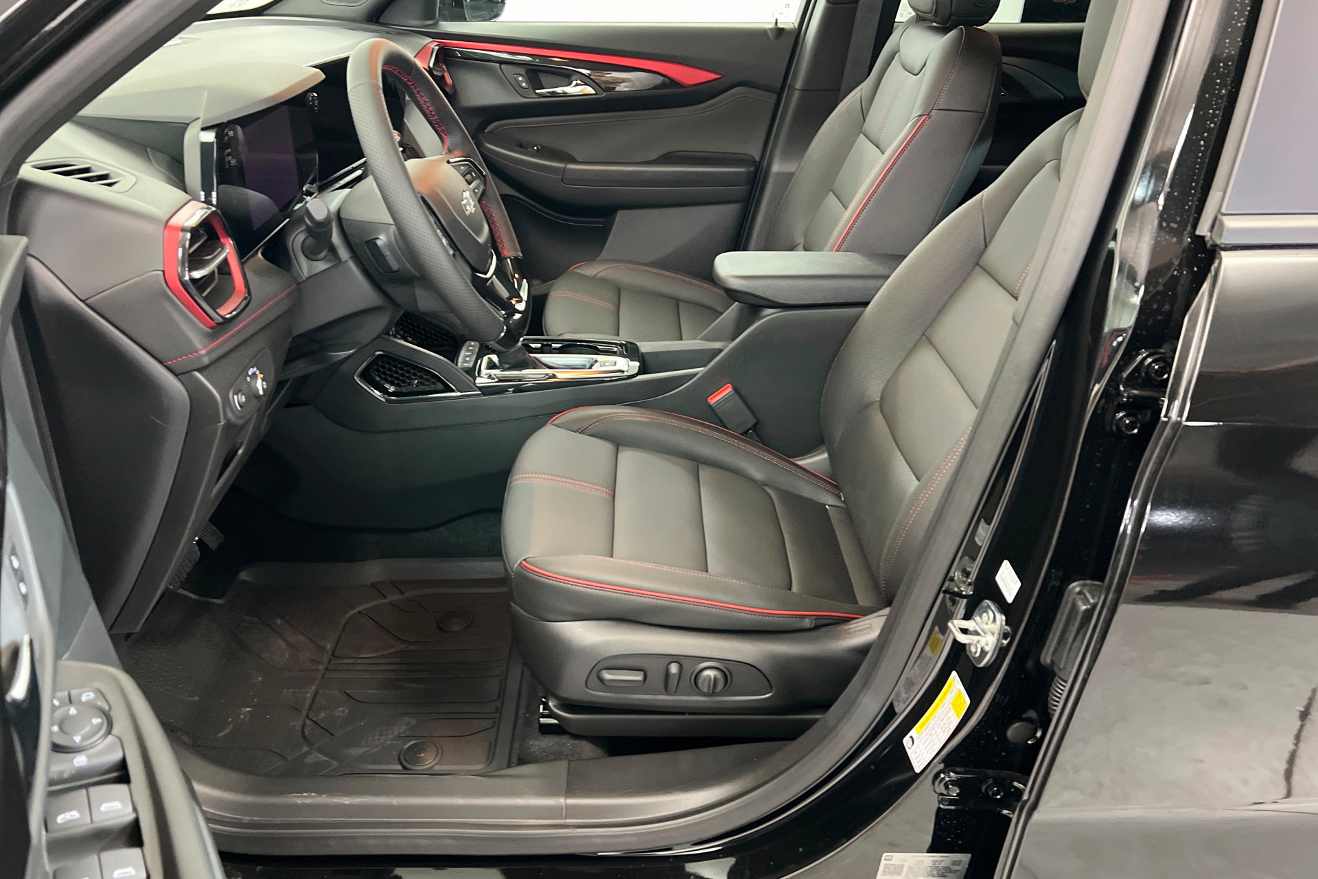 New 2026 Chevrolet TrailBlazer RS w/ Convenience Package image 18