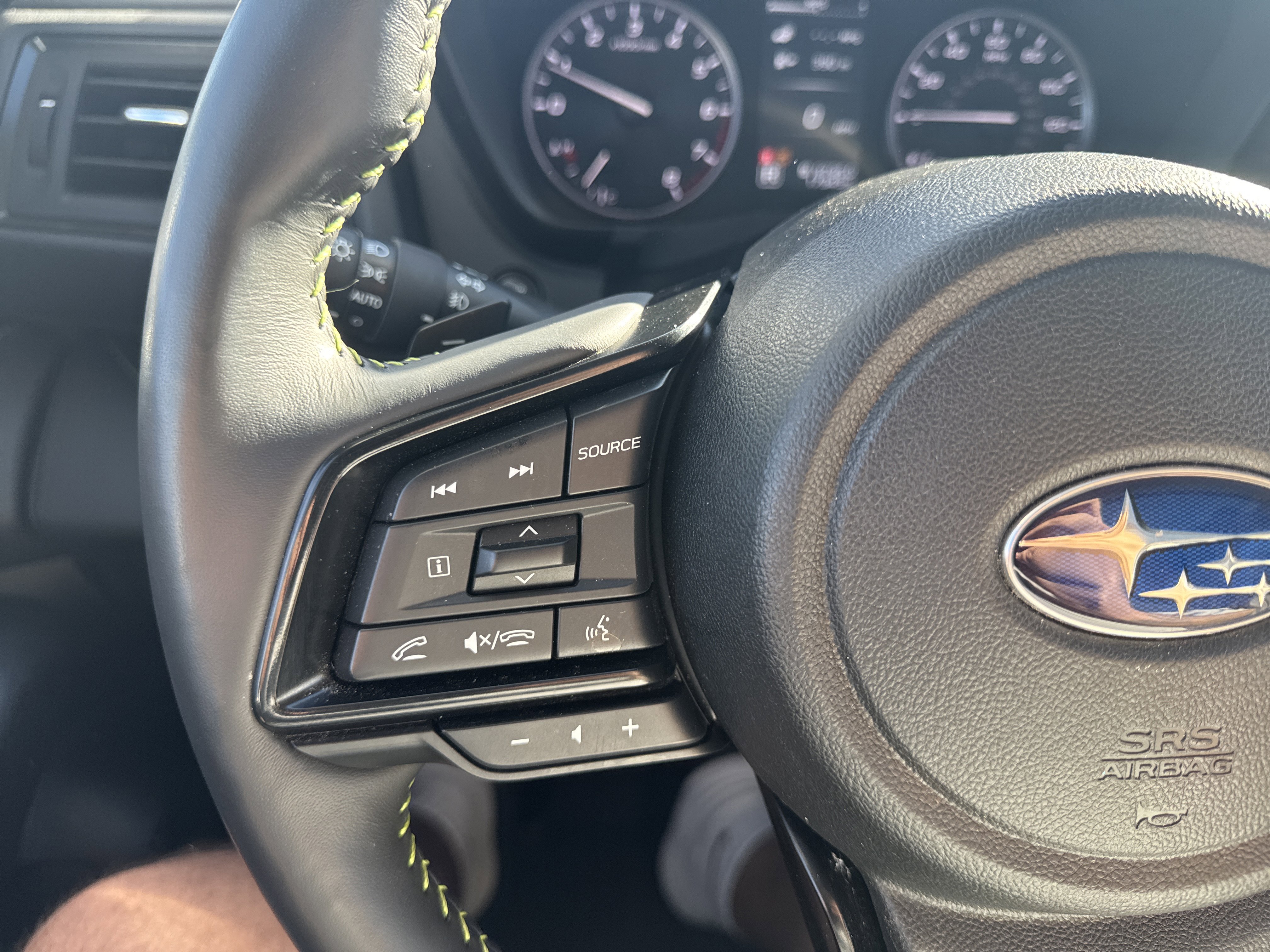 Used 2025 Subaru Ascent Bronze Edition w/ Popular Package #2 AWD/4WD image 32