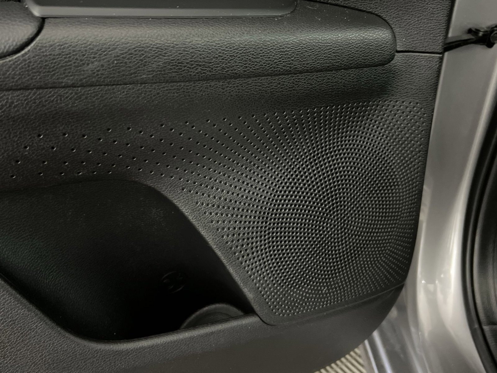 Used 2023 Kia Forte LXS image 33