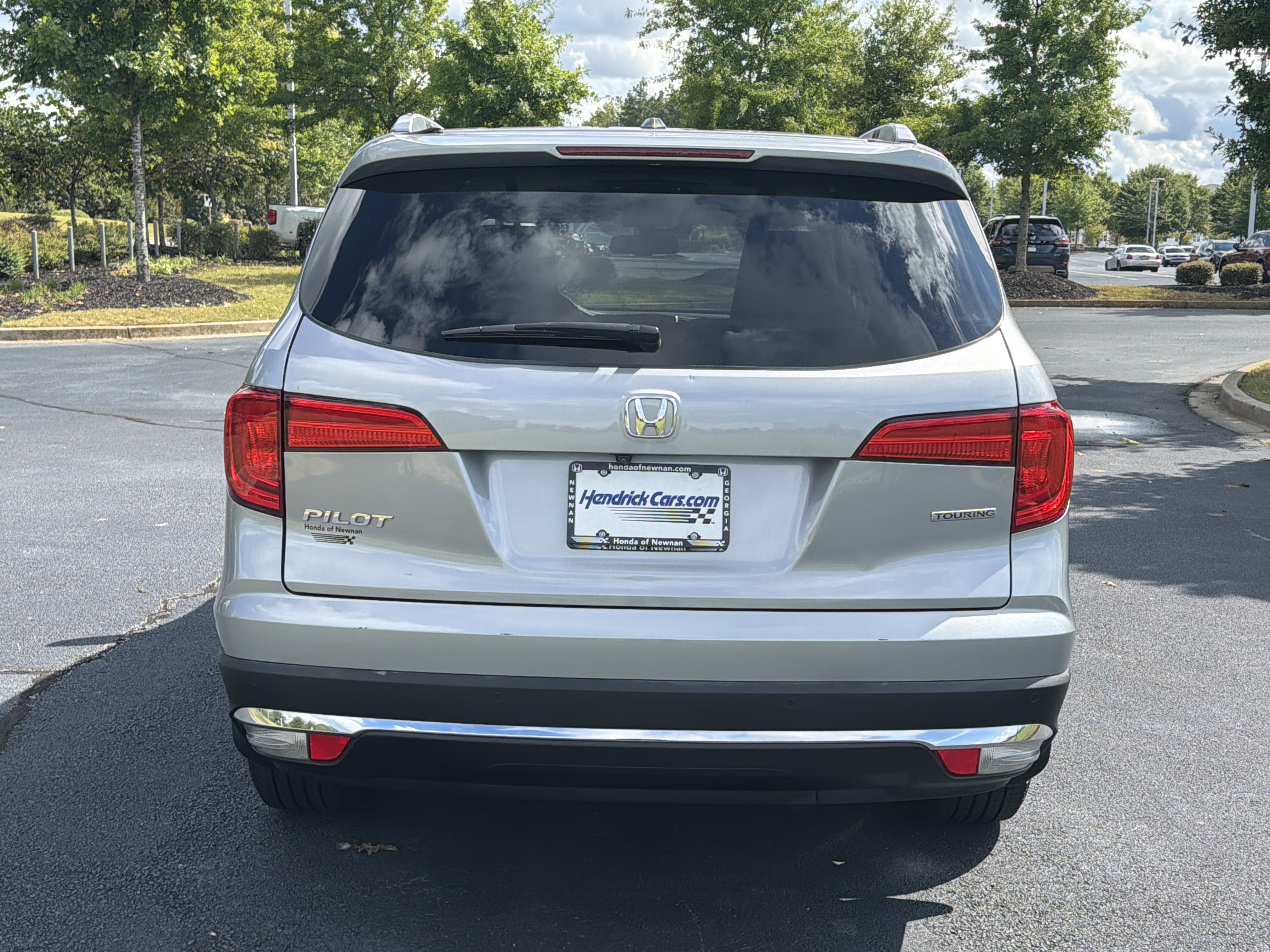Used 2016 Honda Pilot Touring image 8